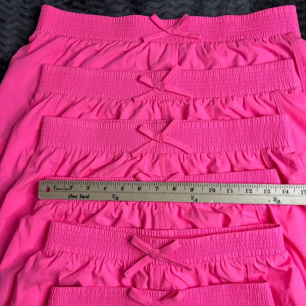 Lot of 8 pink Shorts